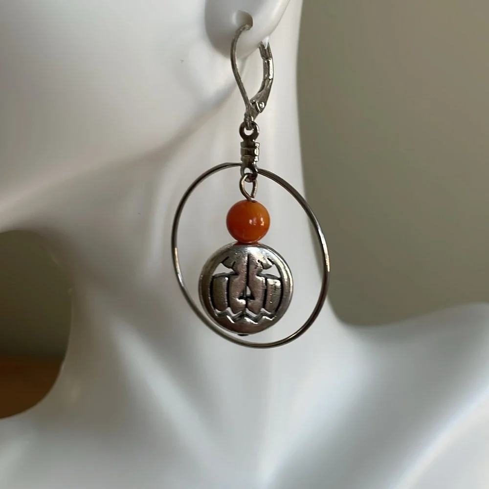 HAND CRAFTED JACK O’LANTERN PIERCED EARRINGS Orange  Metallic  Silver